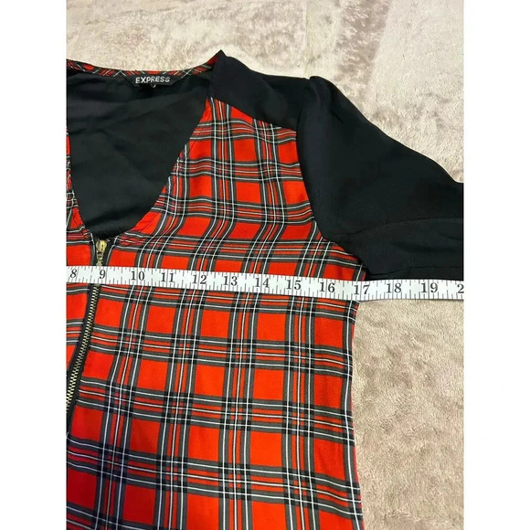 Express Plaid 3/4 Sleeve Blouse V-Neck Quarter Zip Size Small Holiday Christmas - Picture 6 of 6